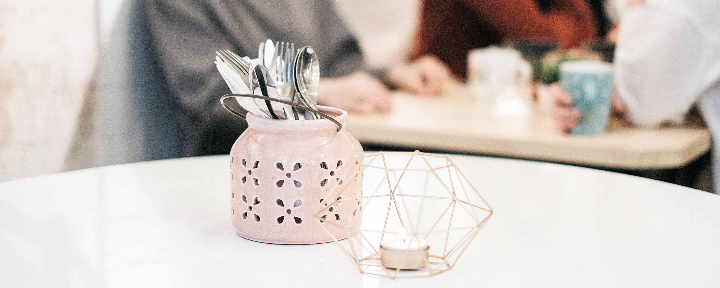 Kinlake-Flowers-Kitchen-Interior-4124